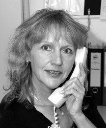 Unsere Ansprechpartnerin Frau Fünfhaus